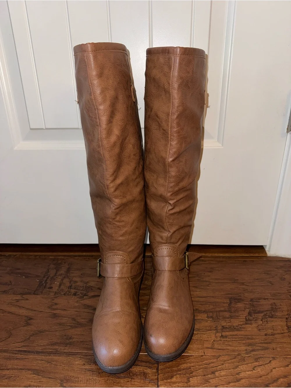 Women’s Tall Boots in Brown